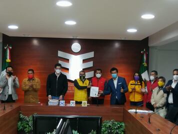 Pese a rechazo, concretan PRI, PAN y PRD coalición para diputaciones locales en Oaxaca