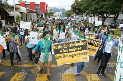 Ruge la Marea Verde en Oaxaca; llaman a manifestarse en el Congreso por aborto legal