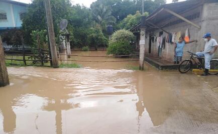 Deja “Nana” inundaciones en Valle Nacional, a su paso por Oaxaca