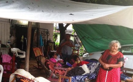 Tras lluvia y sismos, juchitecos agradecen a Dios por un nuevo día