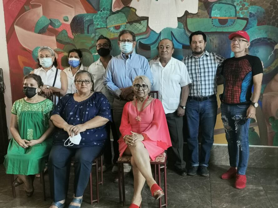 Vecinos de Juchitán advierten “caos” si se reubica a comerciantes en vía pública, ante obras de Sedatu