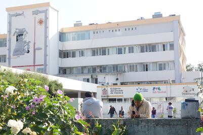 Se agrava crisis en sector Salud de Oaxaca; paran hospital