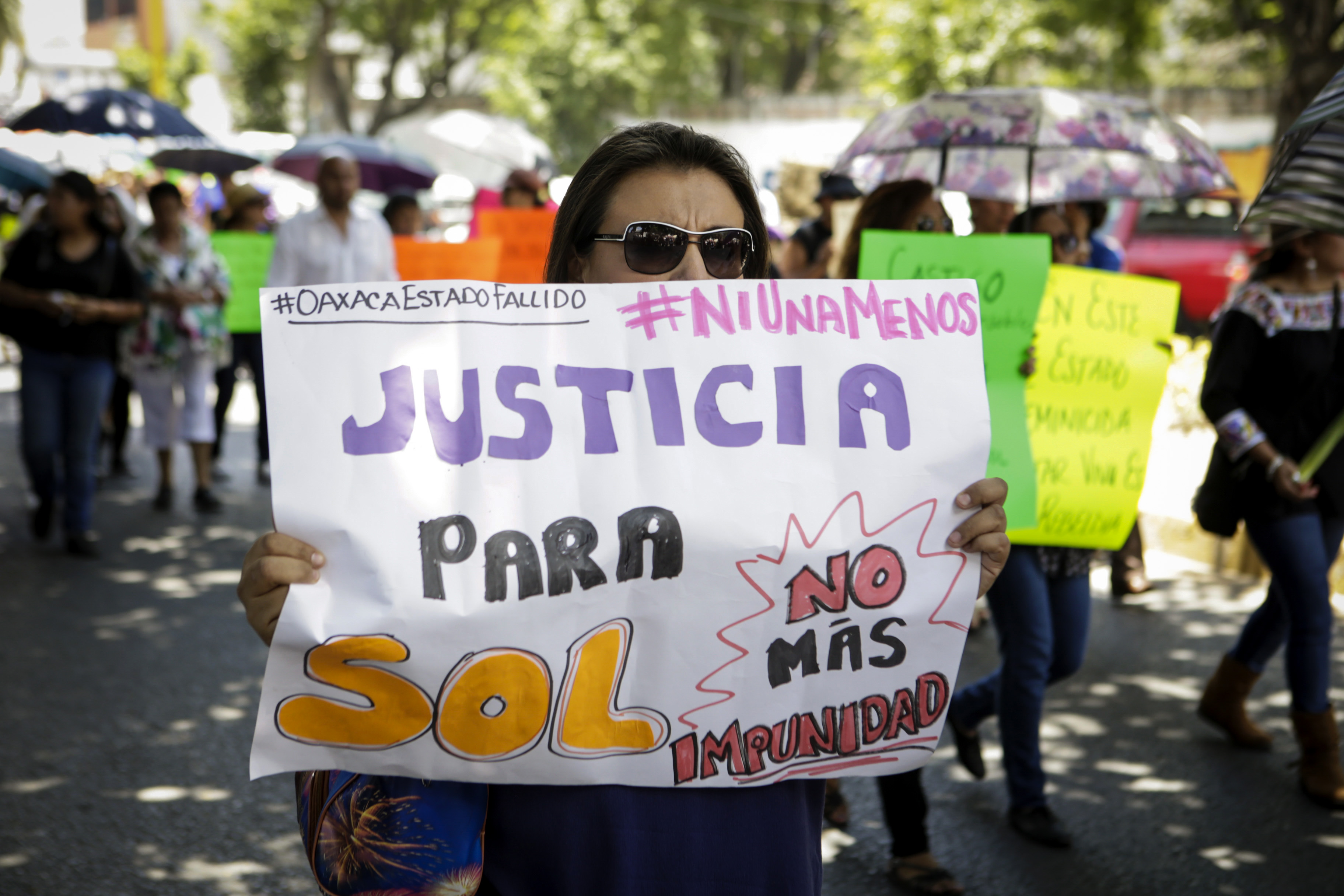 Entre lágrimas y gritos de justicia despiden a “Solecito”