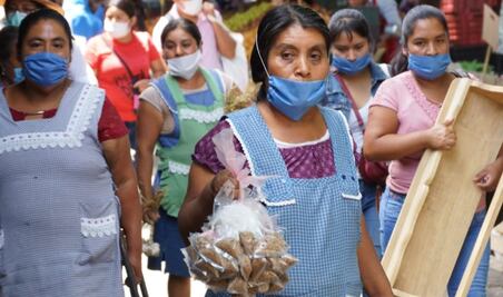 Imposible para vendedores resistir confinamiento; 81% de oaxaqueños viven del comercio informal