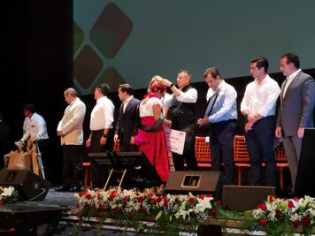 Galardonan el talento y la vocación con el Premio Estatal de la Juventud 2019