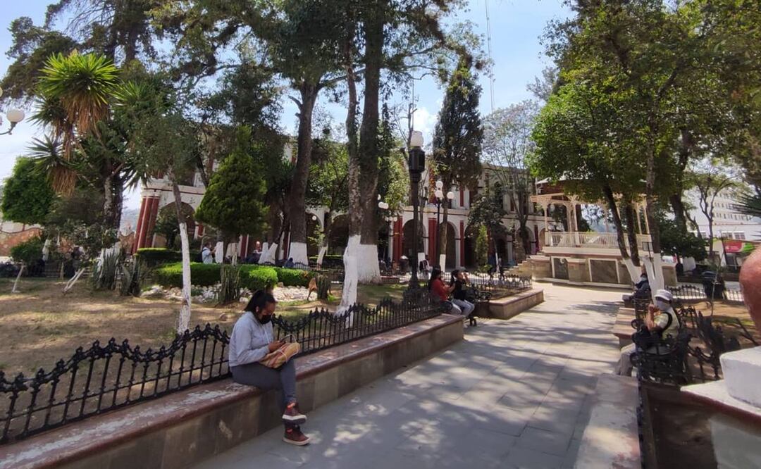 Presidente municipal de Tlaxiaco, dio a conocer que sólo en el ayuntamiento hay 12 trabajadores contagiados por Covid-19. Foto: Juana García