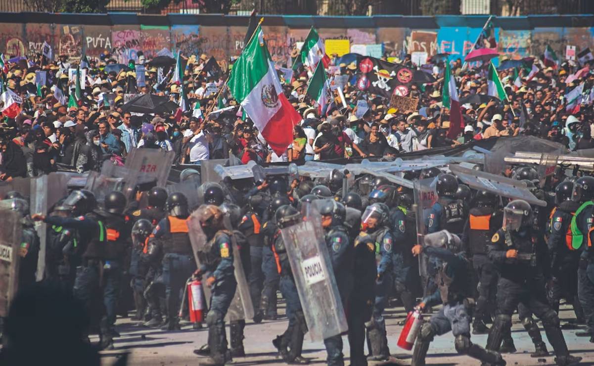 Protestan entre sombreros, Generación Z y petardos