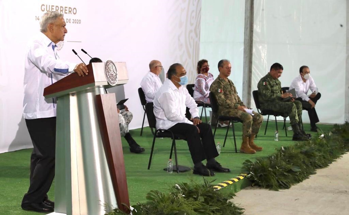 Pese a protestas por clases por TV, AMLO asegura que hay buena relación con la CNTE