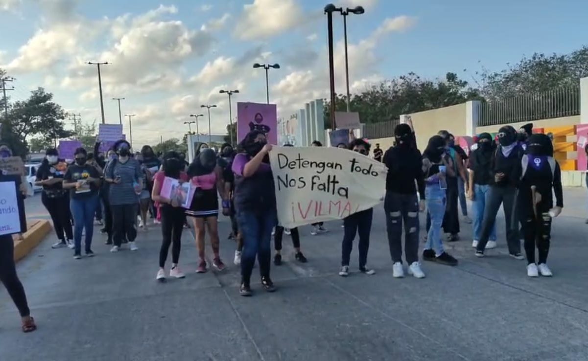 Marchan en Ciudad Ixtepec tras feminicidio de Vilma; van 27 mujeres asesinadas en Oaxaca. Foto: Especial
