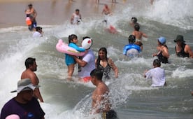 ¡No apta! La playa principal de Puerto Escondido, determina Cofepris; reconocen altos índices de contaminación