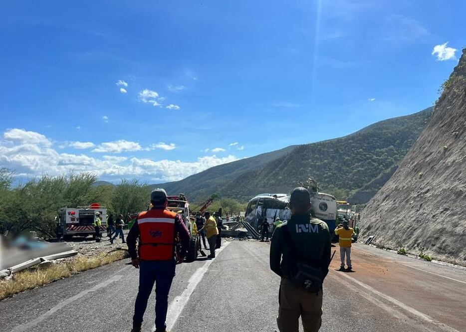 Tras accidente que dejó 16 migrantes muertos, Oaxaca refuerza seguridad en carreteras. Foto: Especial