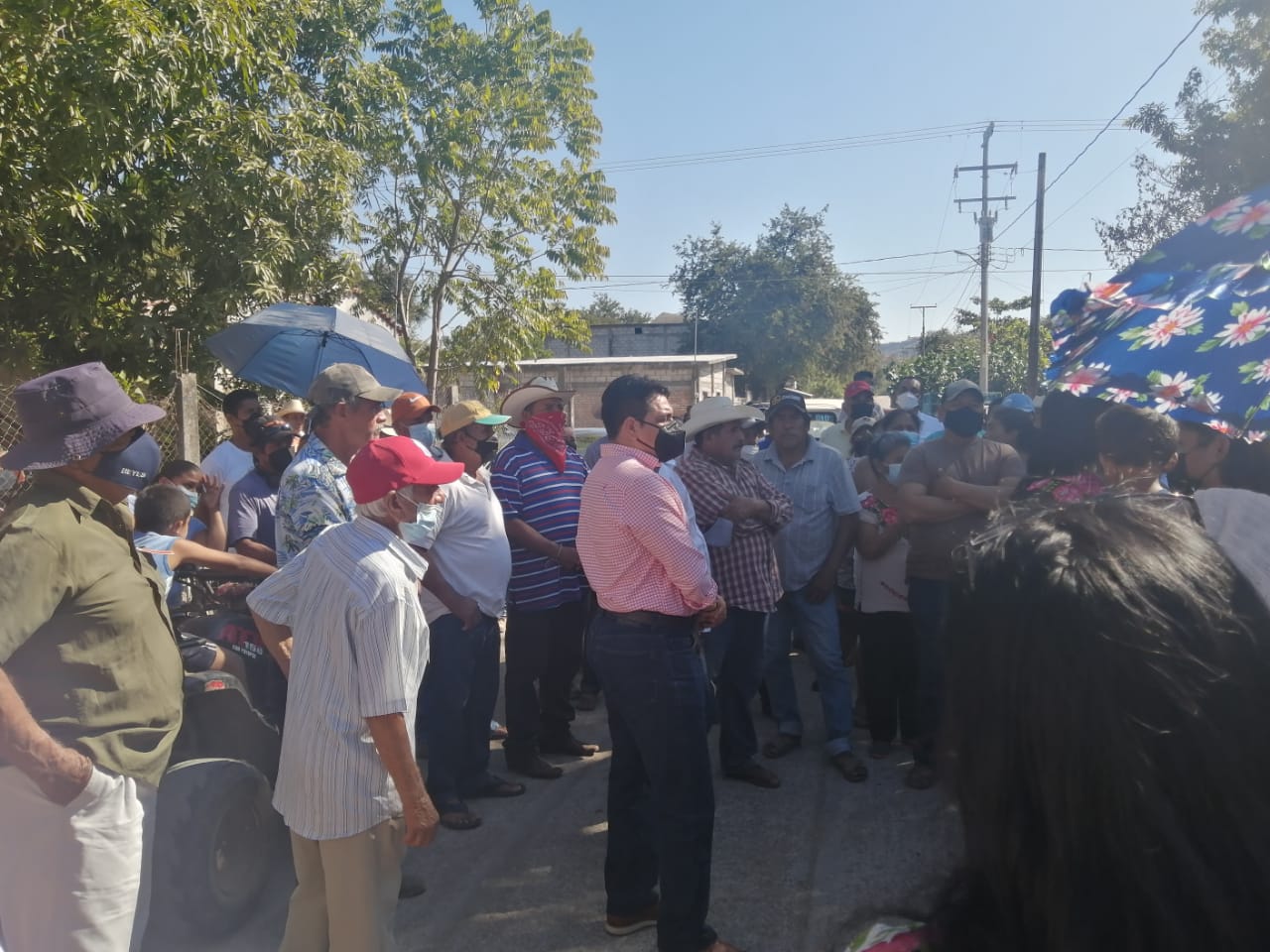 Desconocen pobladores de Reforma de Pineda, Oaxaca, a comisionado designado por la Segego