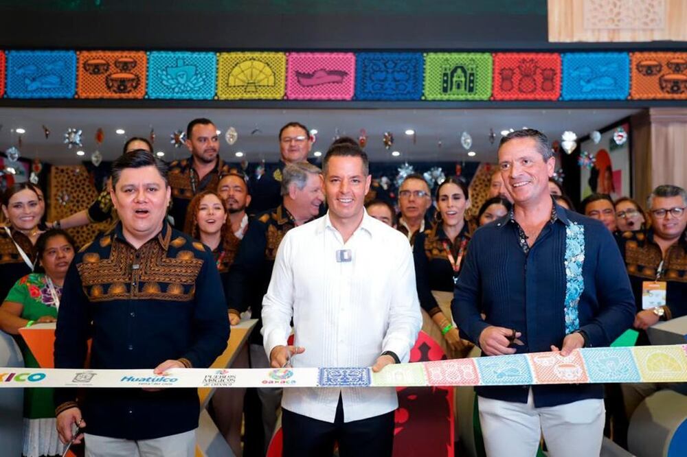 Inaugura Murat pabellón de Oaxaca en Tianguis Turístico 2022 y promueve regreso de la Guelaguetza. Fotos: Gobierno de Oaxaca