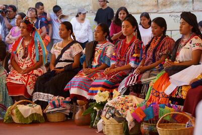 Inicia elección de Diosa Centéotl para Guelaguetza 2018