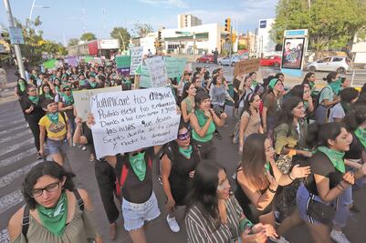 Buscan en ocho estados despenalizar la interrupción del embarazo