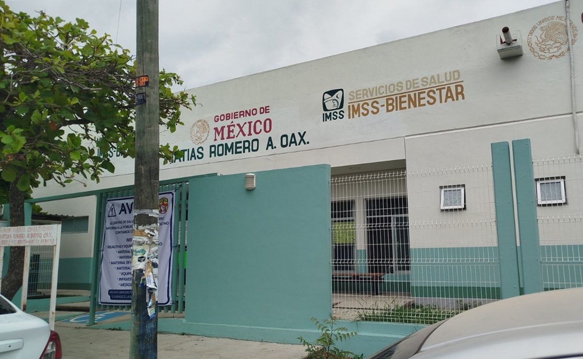 Paro de la bores en el centro de salud de Matías Romero, Oaxaca. Foto: Especial