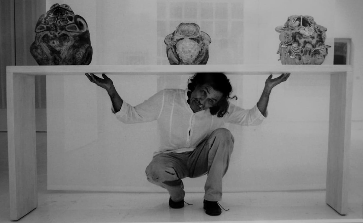 Con muestra que retrata su vida y evolución, celebran en Oaxaca el 84 aniversario del natalicio de Toledo. Fotos: Cortesía Joel Gómez