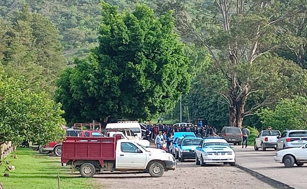 Exigen en San Martín Peras entrega de recursos de los ramos 33 y 28; señalan de corrupción a ex edil Elpidio Morales