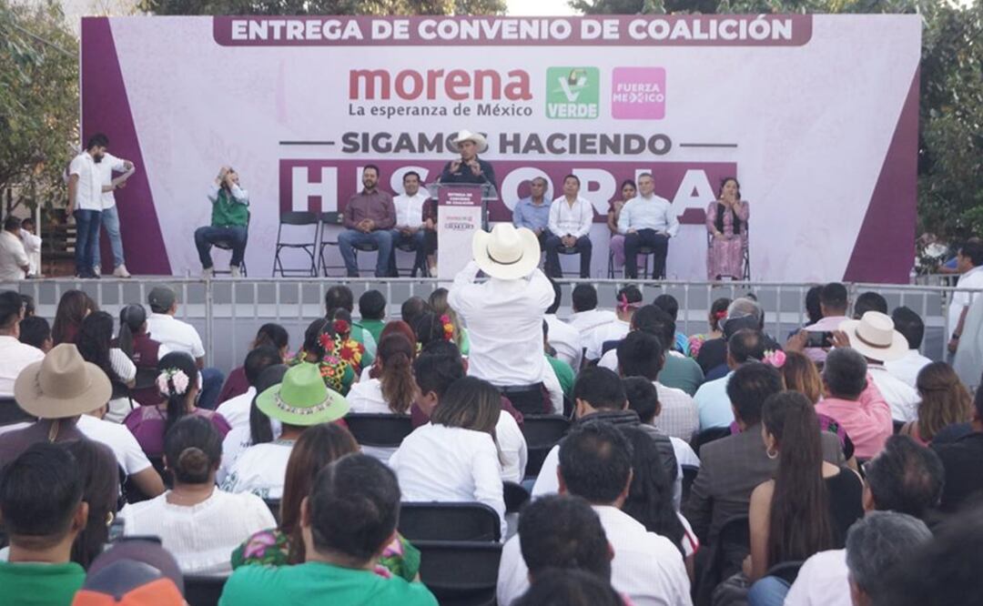 Morena, PT y Verde anuncian coalición en Oaxaca sólo para 7 diputaciones federales. Foto: Edwin Hernández