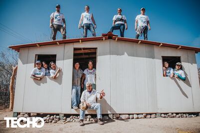 Organización Techo apoya construcción de refugios temporales en la Costa