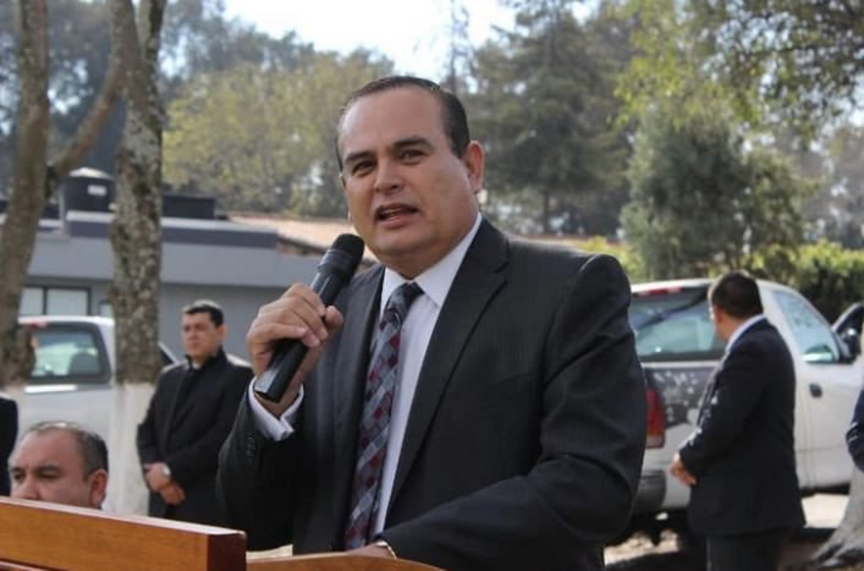 Se accidenta helicóptero de la SSP Michoacán;  hay cuatro muertos, entre ellos Martín Godoy