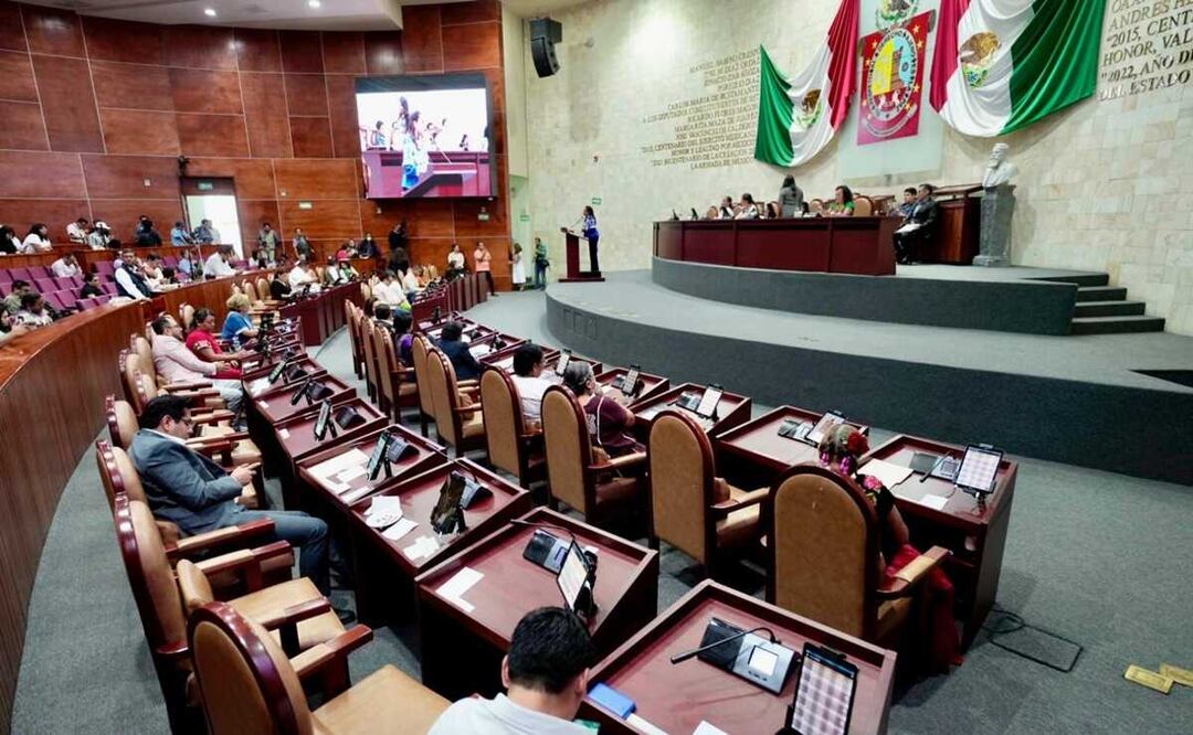 Para tribunal de Jara, Congreso de Oaxaca quita candados contra partidos y reduce experiencia. Foto: Especial