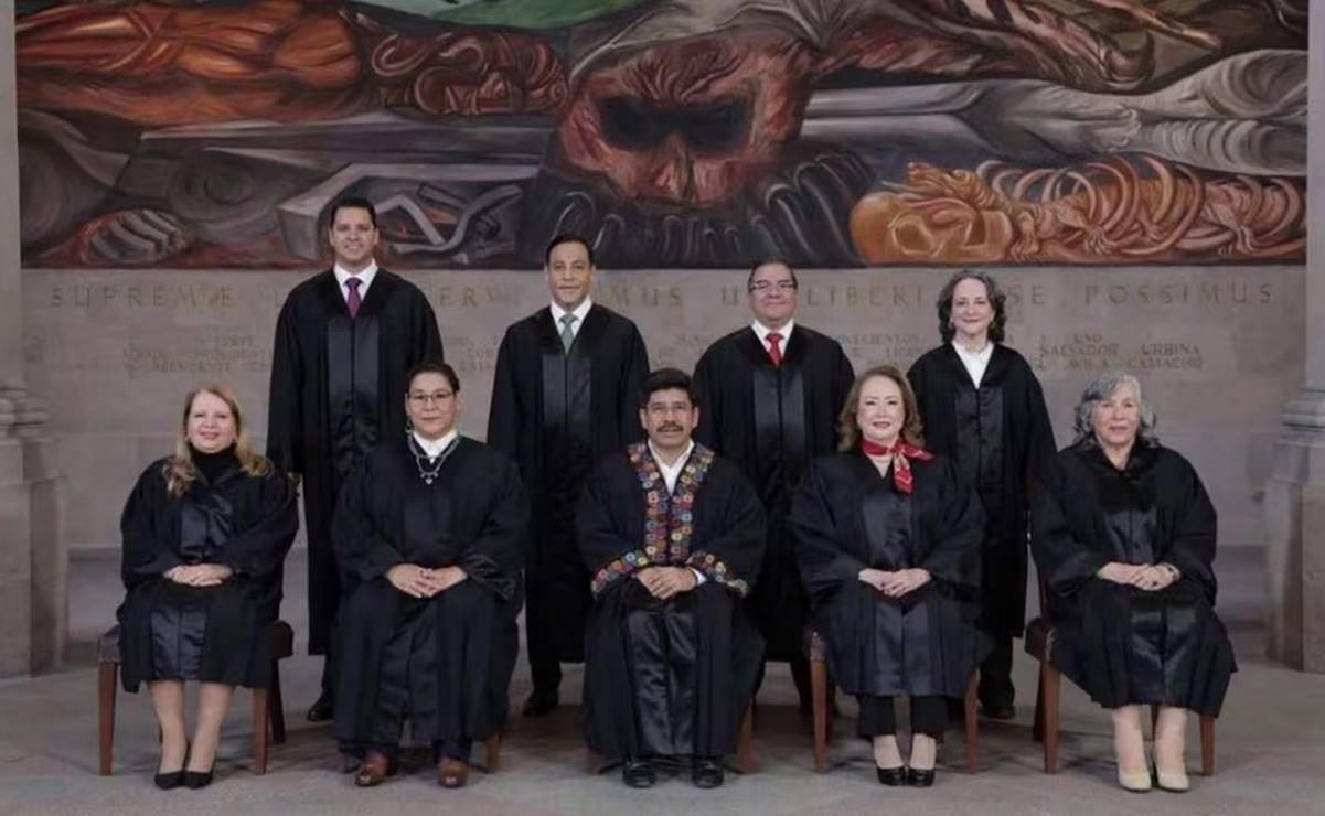 Con nuevo logo, ceremonia de purificación y nueva foto de la SCJN; así arranca nueva era del Poder Judicial