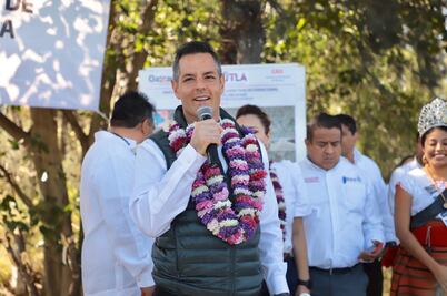 Inauguran ampliación carretera a cuatro carriles en la Villa de Mitla