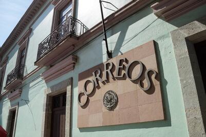Paran labores en oficinas de correos, personal advierte posible embargo