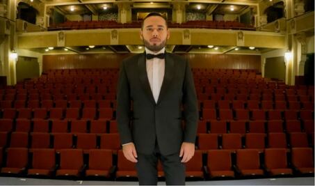 Voz de la Cañada: Tenor oaxaqueño cautiva Egipto