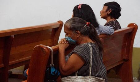 Templos católicos oaxaqueños transmiten misas dominicales vía remota
