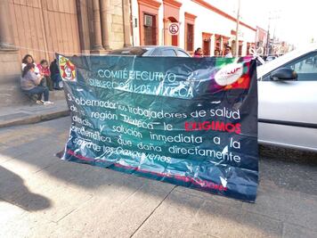 Sindicalizados de Salud de la Mixteca reinician protestas