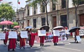 Toman carreteras y centros de Justicia de Oaxaca para exigir la liberación de Macario García, dirigente del MULTI