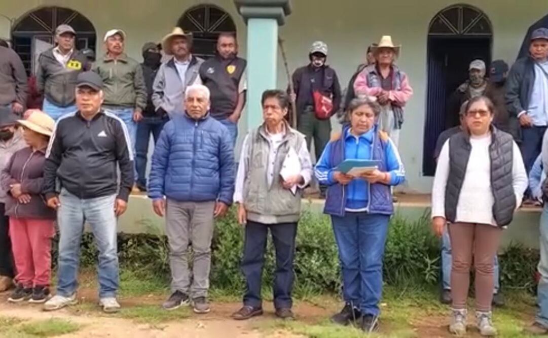 Liberan a dos estudiantes secuestrados en Oaxaca; gobierno estatal confirma que docente y taxista siguen retenidos. Fotos: Especiales