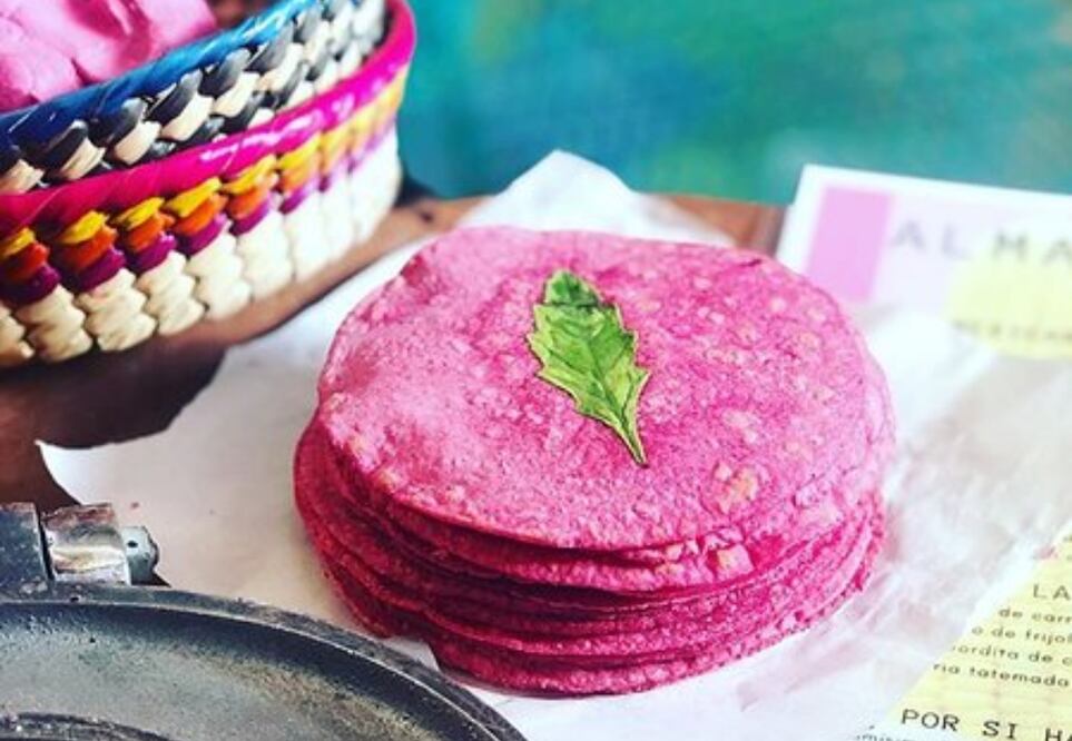 Tortilla rosa de tuna: una dulce delicia que se produce en la Mixteca de Oaxaca