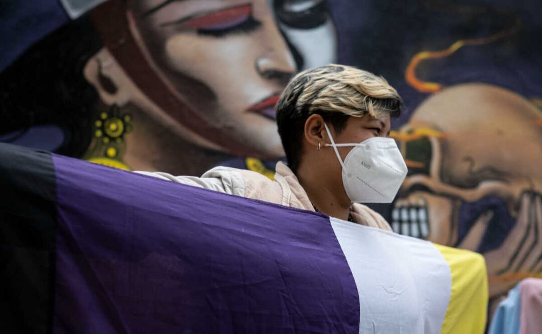 La 65 Legislatura del Congreso de Oaxaca aprobó un decreto por el que se incluye la nueva categoría de igualdad de género y diversidad sexual en el Premio Estatal de la Juventud. Foto: Mario Arturo Martínez