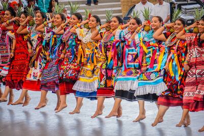 Convocan a oaxaqueños a participar en la imagen oficial de su máxima fiesta: Guelaguetza 2021