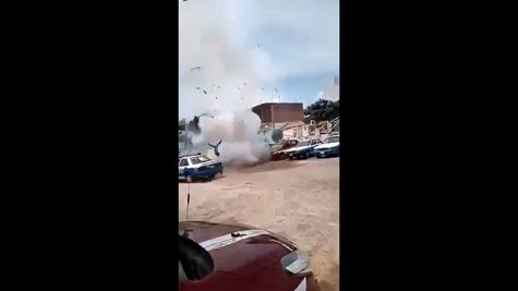 Explota pirotecnia en sepelio de líder transportista de Confederación Joven en Oaxaca; no hay heridos