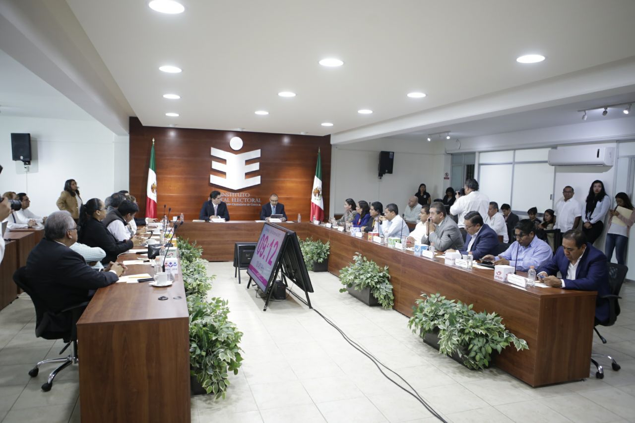 Pese a no ser año electoral, diputados aumentan presupuesto a sus partidos políticos