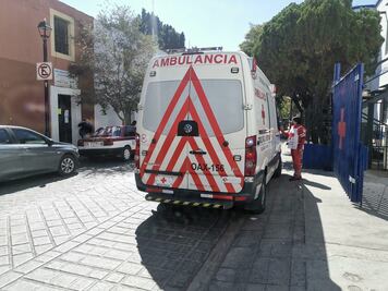 Pobladores de Tlacolula agreden a reportero de Oaxaca; gobierno del estado brinda apoyo