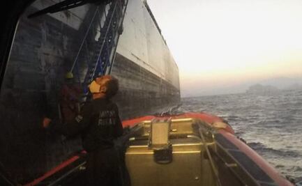 Marina rescata a hombre filipino del mar de Salina Cruz; sufrió un infarto