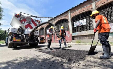 Abandera Murat trabajos sobre más de 11 kilómetros de carreteras en municipios de Valles Centrales