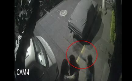 VIDEO. Hombre lanza ladrillo a dos mujeres que se besaban en la CDMX