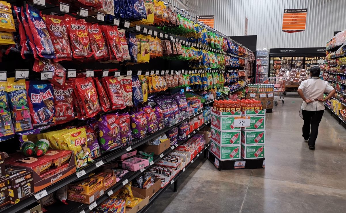 Prohibir alimentos chatarra a niños afectará economía, advierten cámaras empresariales
