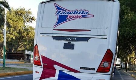 Hasta sin placas circulan aún autobuses de Zaachila Yoo, uno de los cuales arrolló a ciclista en Xoxo