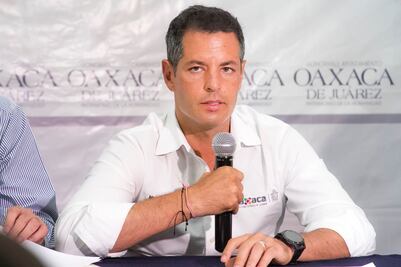 Evade Murat hablar sobre detención de ex secretarios de Finanzas