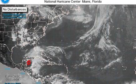 Tormenta "Alberto" causa lluvias en Caribe mexicano; obliga evacuación en Golfo de México