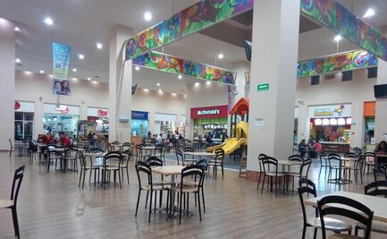 Empleados denuncian brote de Covid-19 en plaza comercial; hay un fallecido y cuatro contagios más