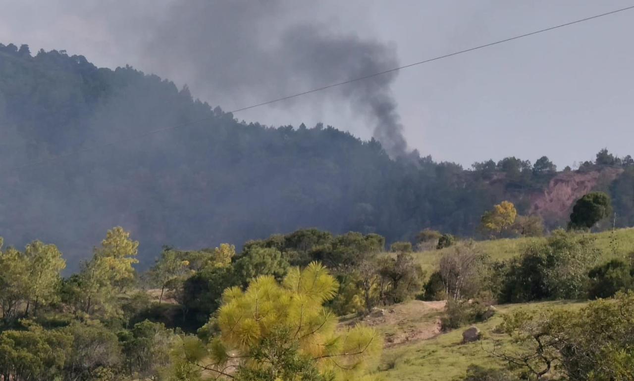 Alertan violencia en comunidades de la Mixteca de Oaxaca; pobladores reportan casas quemadas en Yosondua