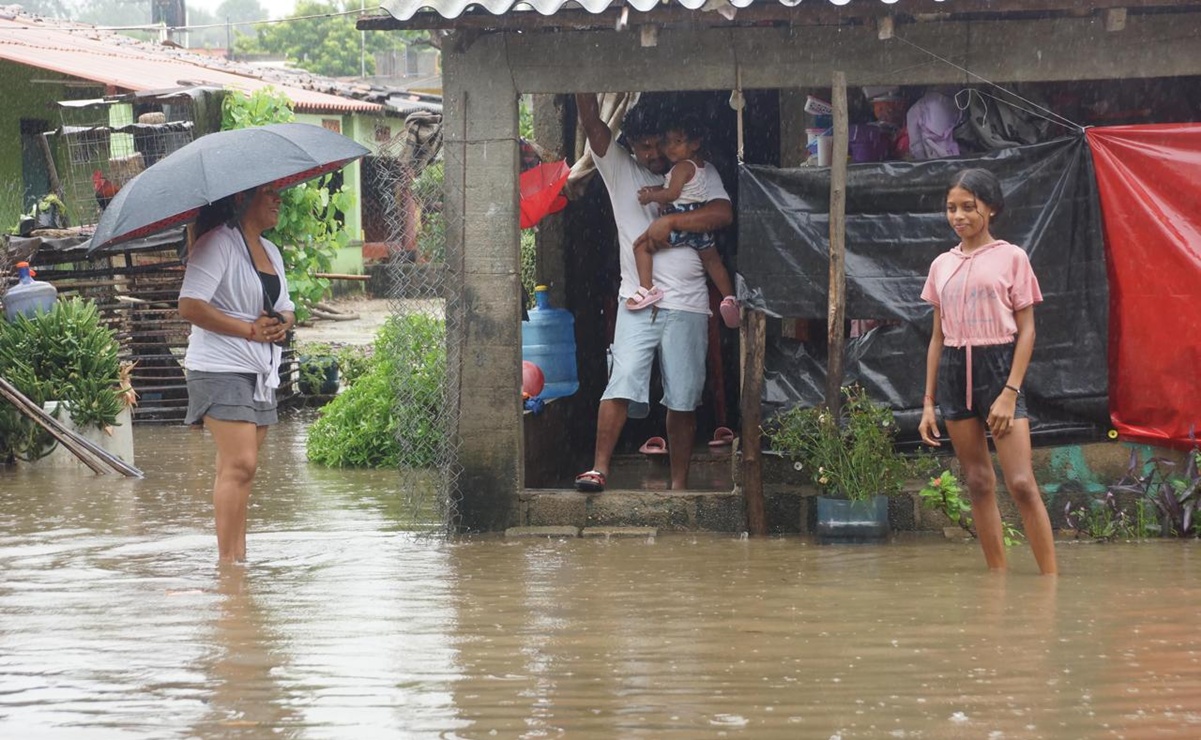 Se espera que el huracán Erick impacte a poblaciones de la Costa de Oaxaca. Foto: Edwin Hernández